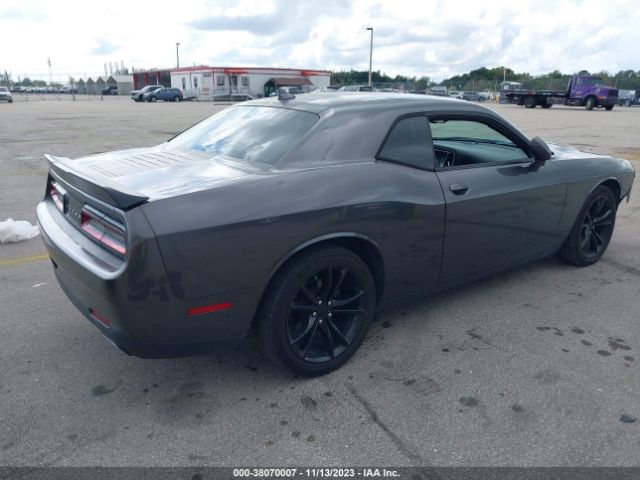 2C3CDZAG9GH158204 Dodge Challenger Sxt Plus