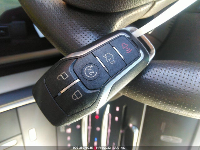 3LN6L2G96ER835427 Lincoln MKZ