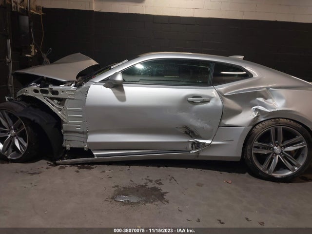 Chevrolet Camaro 1lt 2017 1G1FB1RS9H0210275 Image 14
