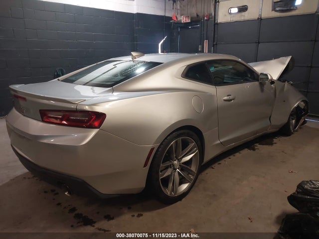 Chevrolet Camaro 1lt 2017 1G1FB1RS9H0210275 Image 4