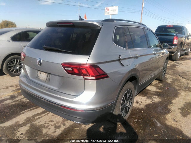 3VV3B7AX5MM071954 Volkswagen Tiguan 2.0t Se