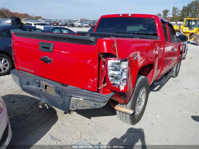 2007 CHEVROLET SILVERADO 1500 LT1 VIN: 2GCEC19C671696572