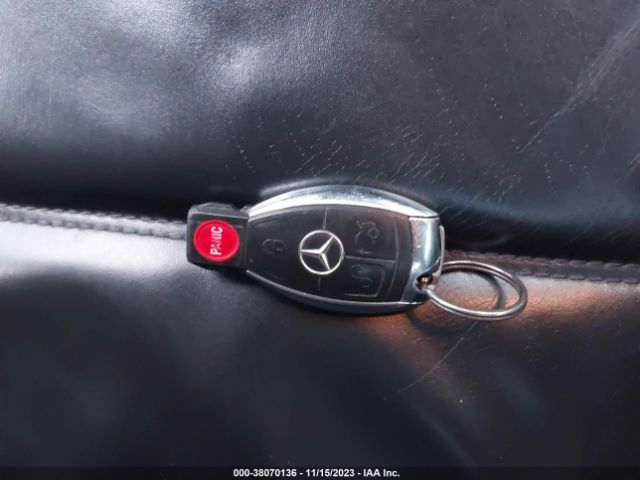 2007 MERCEDES-BENZ SLK 55 AMG WDBWK73F67F150682 Photo 10