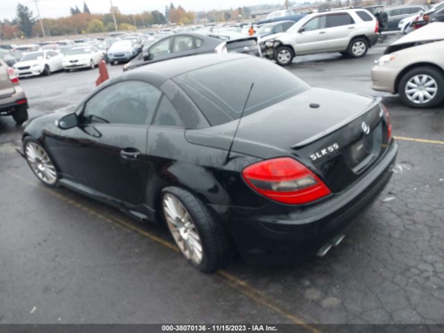 2007 MERCEDES-BENZ SLK 55 AMG WDBWK73F67F150682 Photo 2