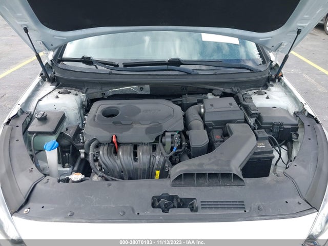 2018 HYUNDAI SONATA SE VIN: 5NPE24AF7JH709085