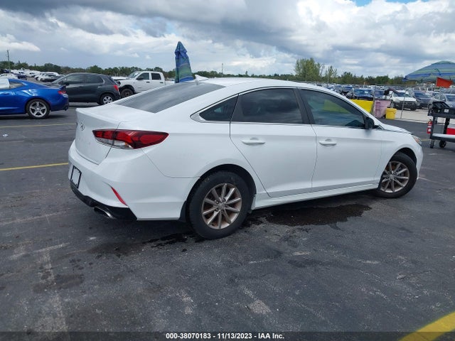 2018 HYUNDAI SONATA SE VIN: 5NPE24AF7JH709085
