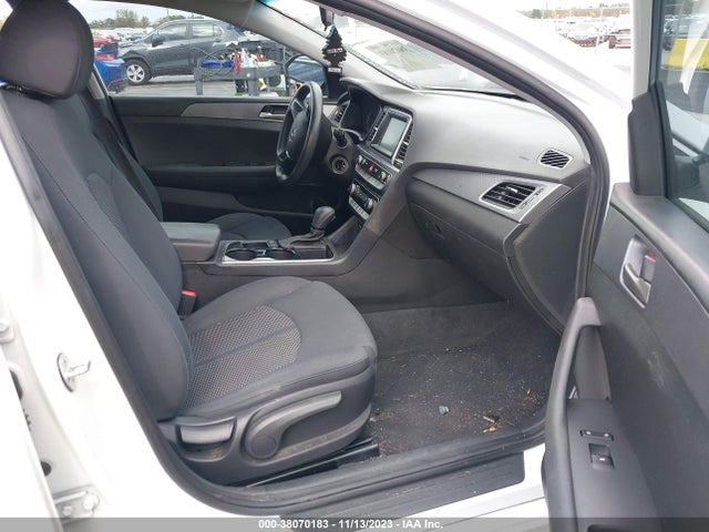 2018 HYUNDAI SONATA SE VIN: 5NPE24AF7JH709085