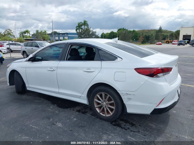 2018 HYUNDAI SONATA SE VIN: 5NPE24AF7JH709085