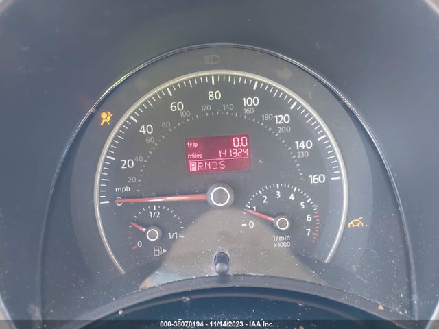 2007 VOLKSWAGEN NEW BEETLE COUPE VIN: 3VWRW31C97M522100