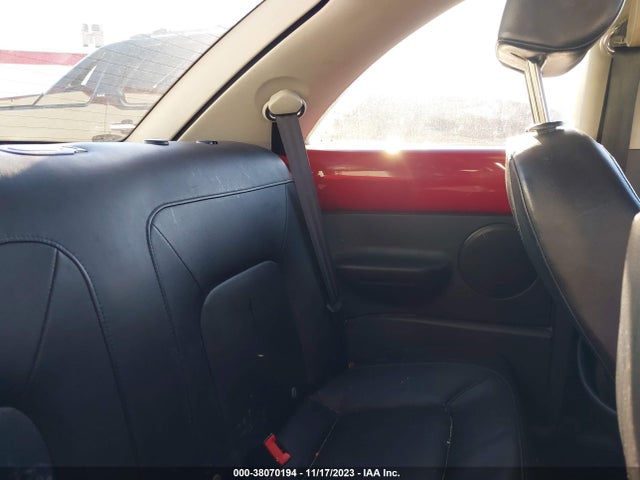 2007 VOLKSWAGEN NEW BEETLE COUPE VIN: 3VWRW31C97M522100