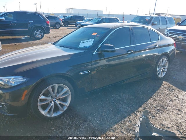 BMW 535i Xdrive 2016 WBA5B3C5XGG258727 Image 14