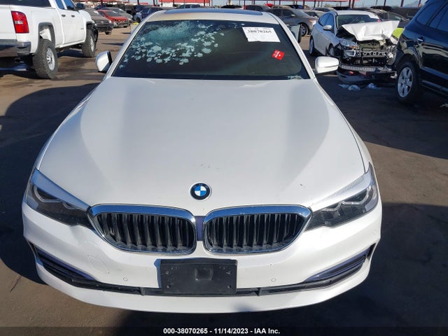 BMW 530I 2019 WBAJA5C57KWW00680 Image 11