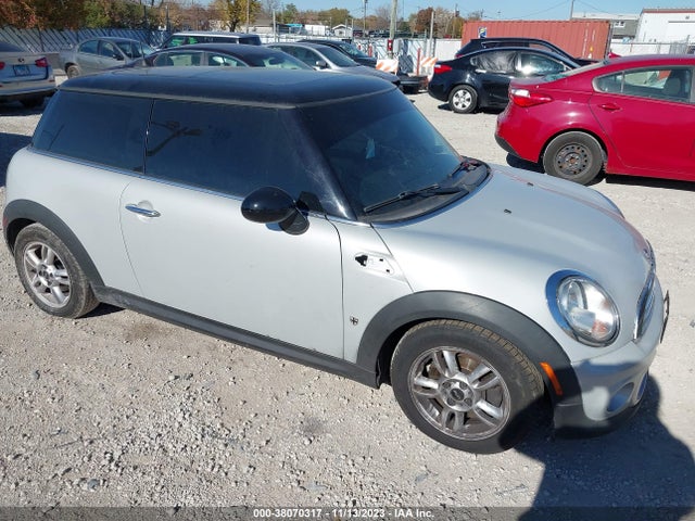 2012 MINI COOPER WMWSU3C5XCT262467 Photo 0