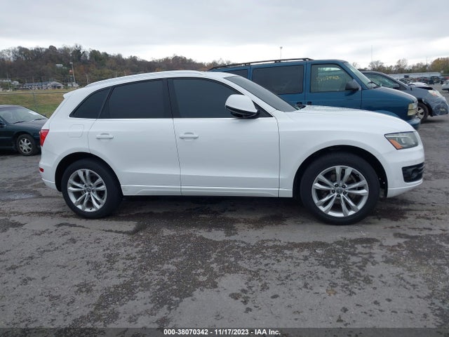 38070342 :رقم المزاد ، WA1LFAFP5CA139443 vin ، 2012 Audi Q5 2.0t Premium مزاد بيع