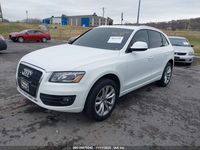 38070342 :رقم المزاد ، WA1LFAFP5CA139443 vin ، 2012 Audi Q5 2.0t Premium مزاد بيع