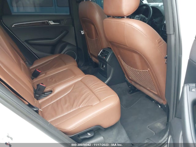 38070342 :رقم المزاد ، WA1LFAFP5CA139443 vin ، 2012 Audi Q5 2.0t Premium مزاد بيع