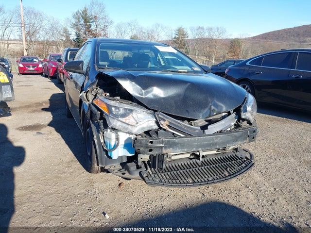 2015 TOYOTA COROLLA LE VIN: 2T1BURHE7FC275266