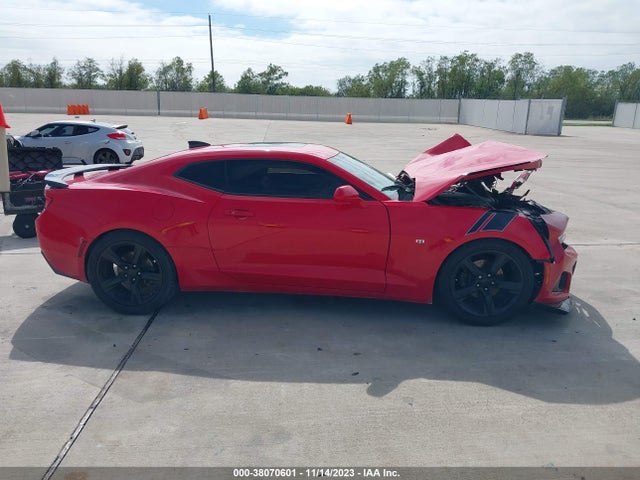 Chevrolet Camaro 2lt 2016 1G1FD1RS3G0144427 Image 13