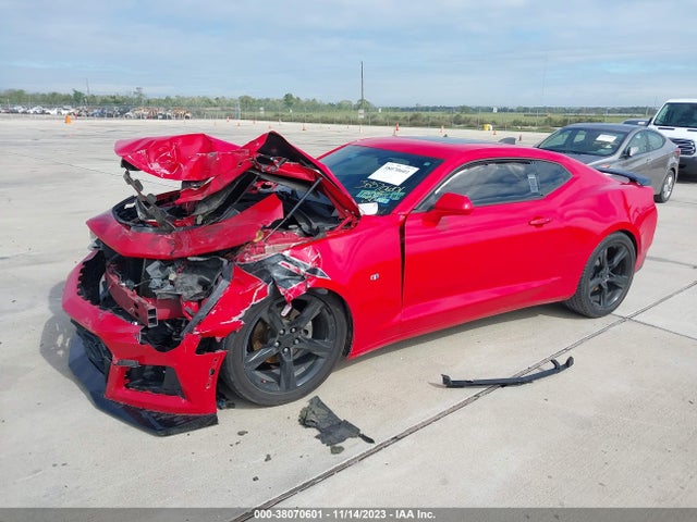 Chevrolet Camaro 2lt 2016 1G1FD1RS3G0144427 Image 2