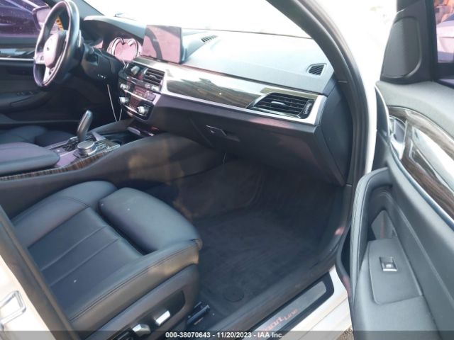 WBAJA7C51JWA72518 BMW 530i Xdrive