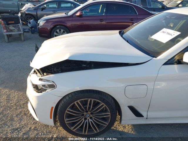 WBAJA9C57KB399121 BMW 530e Iperformance