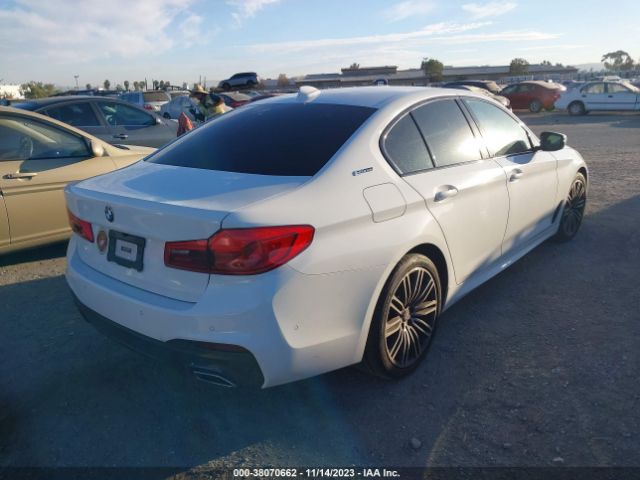 WBAJA9C57KB399121 BMW 530e Iperformance