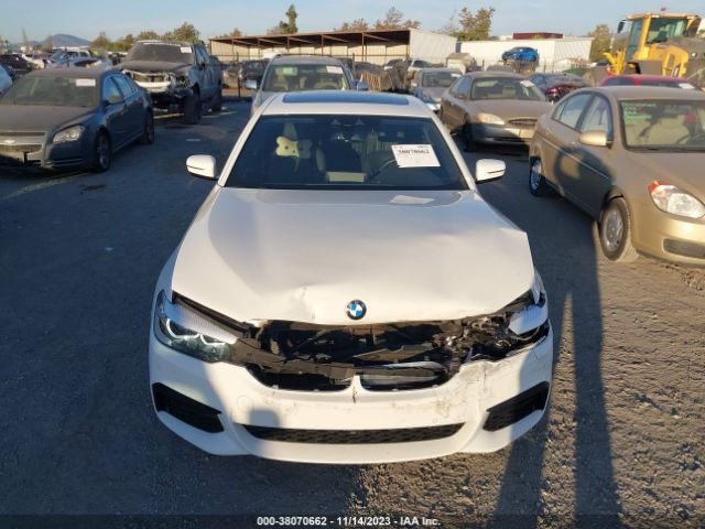 WBAJA9C57KB399121 BMW 530e Iperformance