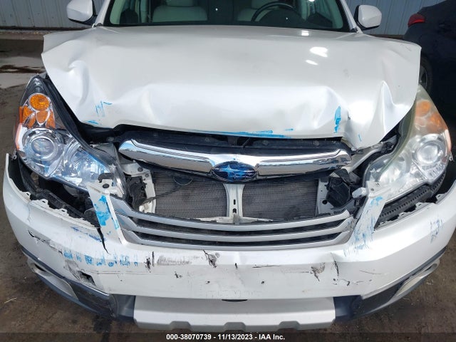 2012 SUBARU OUTBACK 2.5I LIMITED VIN: 4S4BRBKC4C3303685