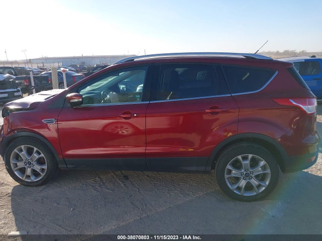 2015 FORD ESCAPE TITANIUM VIN: 1FMCU9J91FUC62500