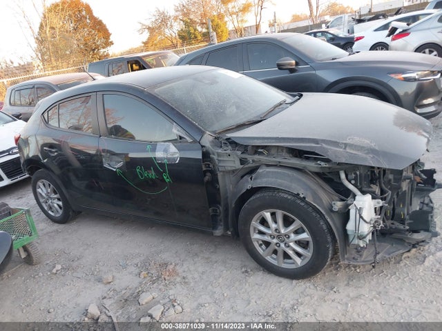 2018 MAZDA MAZDA3 SPORT VIN: 3MZBN1K74JM265946