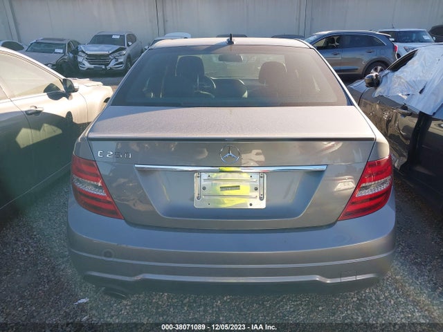 2013 MERCEDES-BENZ C-CLASS C 250 VIN: WDDGF4HB0DR289561