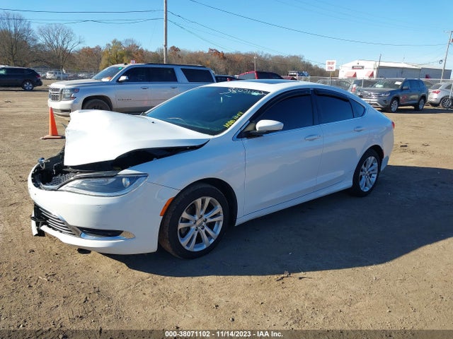 Chrysler 200 Limited 2015 1C3CCCAB1FN620863 Image 2