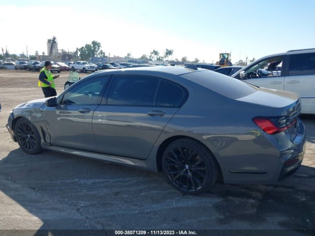 WBA7T2C07MCF54329 BMW 7 Series 740i