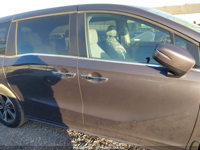 Honda Odyssey Touring 2019 5FNRL6H87KB078937 Image 13