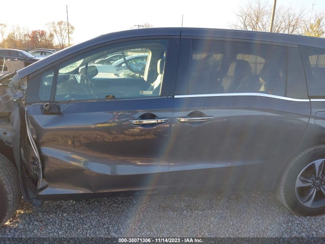 Honda Odyssey Touring 2019 5FNRL6H87KB078937 Image 14
