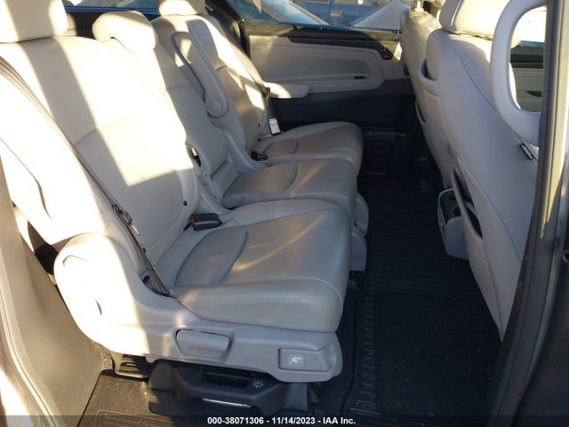 Honda Odyssey Touring 2019 5FNRL6H87KB078937 Image 8