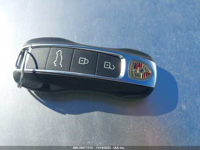 2023 PORSCHE CAYENNE WP1AA2AY2PDA00424 Photo 10