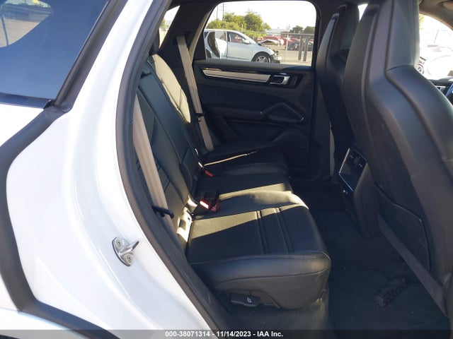 2023 PORSCHE CAYENNE WP1AA2AY2PDA00424 Photo 7
