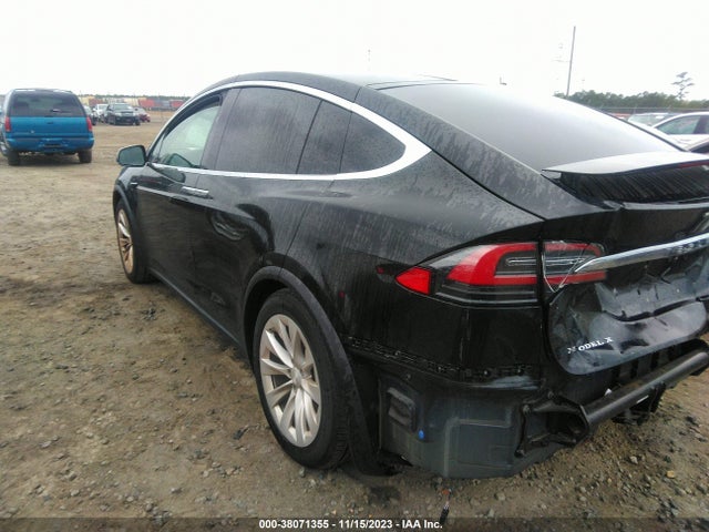 5YJXCDE24JF129319 Tesla Model X 75d/p100d/100d