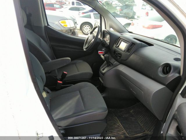 3N6CM0KN2KK694869 Nissan NV200 SV