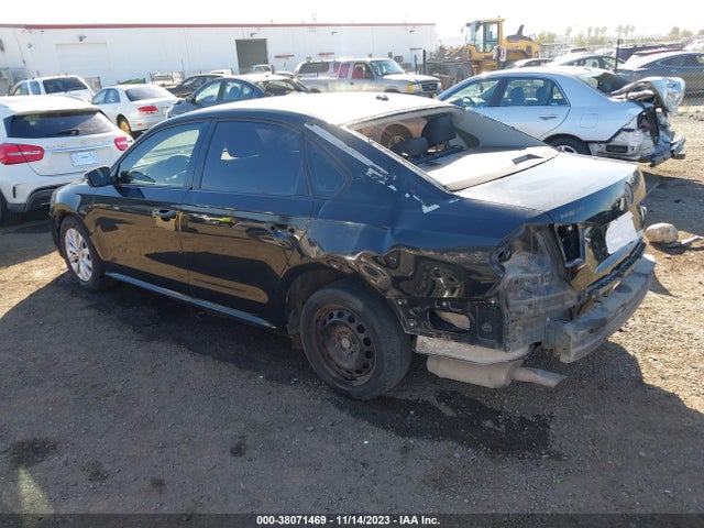 2013 VOLKSWAGEN PASSAT 2.5L S VIN: 1VWAP7A3XDC032232