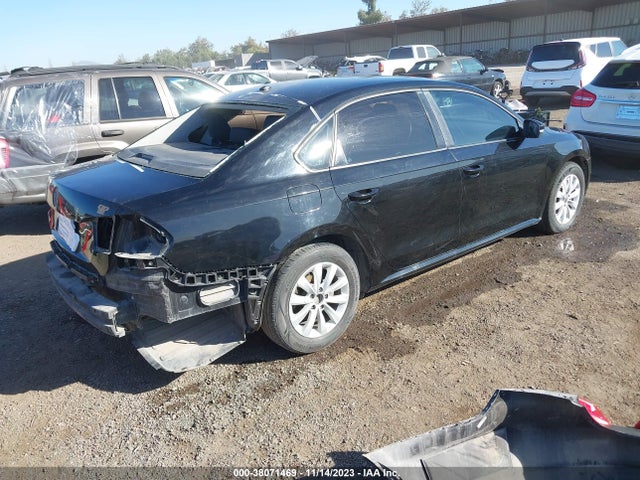2013 VOLKSWAGEN PASSAT 2.5L S VIN: 1VWAP7A3XDC032232
