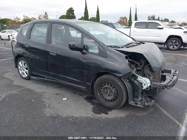 2010 HONDA FIT SPORT VIN: JHMGE8H69AC010354