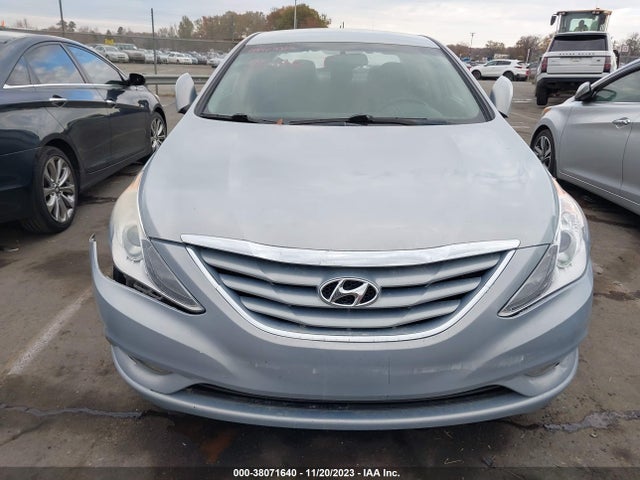 2013 HYUNDAI SONATA GLS VIN: 5NPEB4AC2DH748452