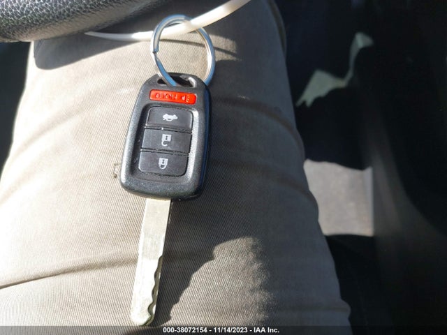 Honda Civic Sedan Lx 2018 2HGFC2F5XJH584339 Image 11