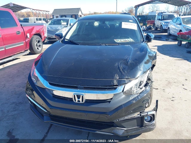Honda Civic Sedan Lx 2018 2HGFC2F5XJH584339 Image 12