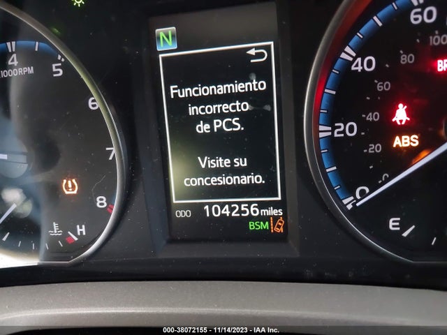 Toyota Rav4 Xle 2018 2T3RFREV3JW730478 Image 14