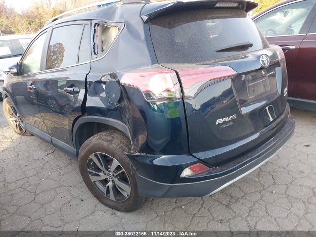 Toyota Rav4 Xle 2018 2T3RFREV3JW730478 Image 3