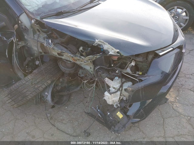 Toyota Rav4 Xle 2018 2T3RFREV3JW730478 Image 6