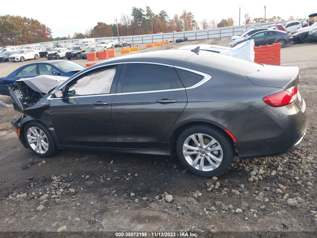 Chrysler 200 Limited Platinum 2017 1C3CCCAB4HN508870 Image 14